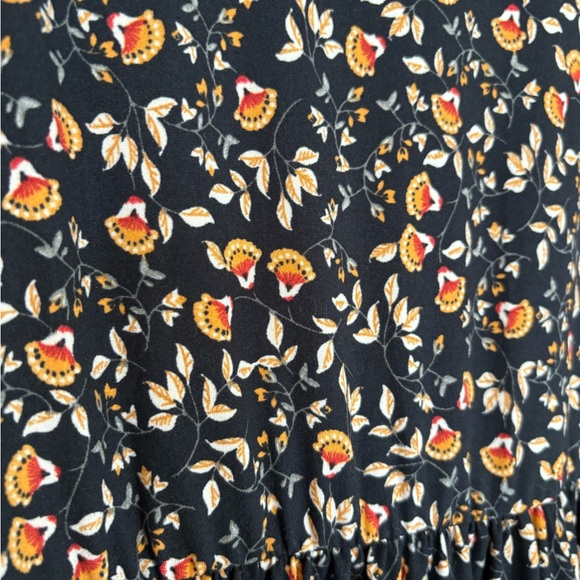 Urban Outfitters Julia Deep V Ruffle Dress Black Fall Floral Print - Size Large - Picture 6 of 9